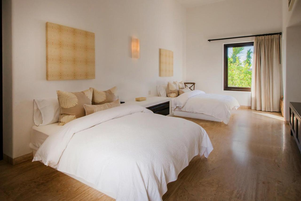 Villa Casa Yvonne Modern Amenities near Exclusive Golf Course Sleeps 16 San José del Cabo Exterior foto